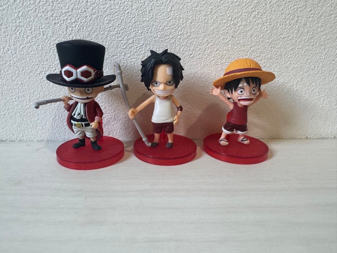 限定　ワンピース ワーコレ ルフィ エース サボ ワールドコレクタブルフィギュア