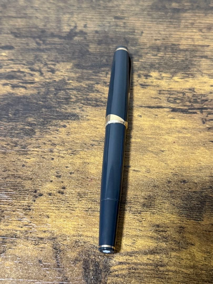 1960年代　グレー軸　モンブラン　No. 12 18c-750 万年筆　中細字