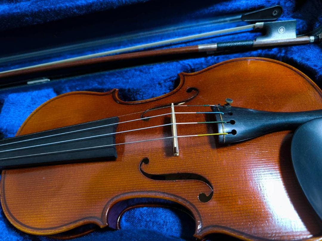 Paesolt社製ヴァイオリン 弓 ケース付き4/4【購入時約50万円】