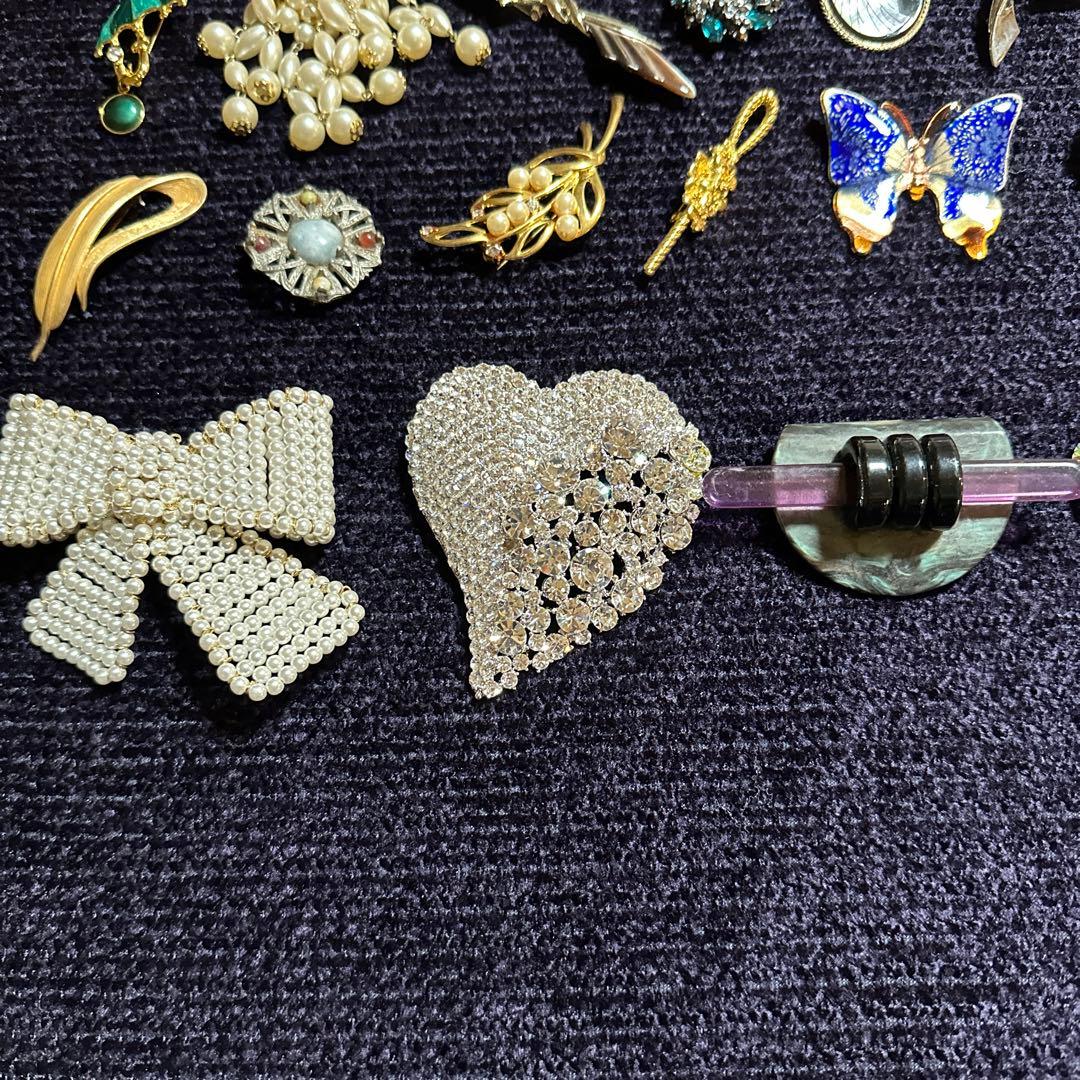 【vintage】ブローチ　120点以上　大量　まとめ売り　セット