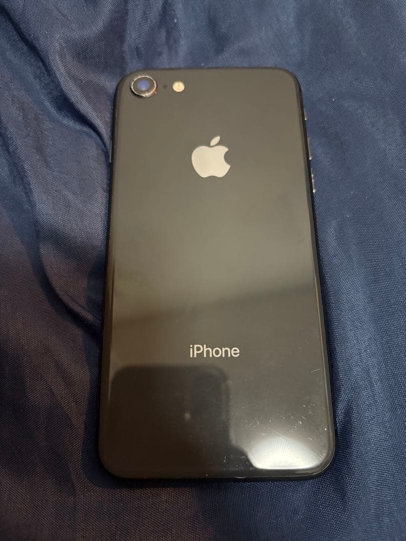 Apple iPhone 8 ブラック