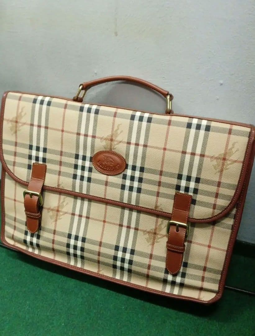Burberry チェック柄 キャリーケース