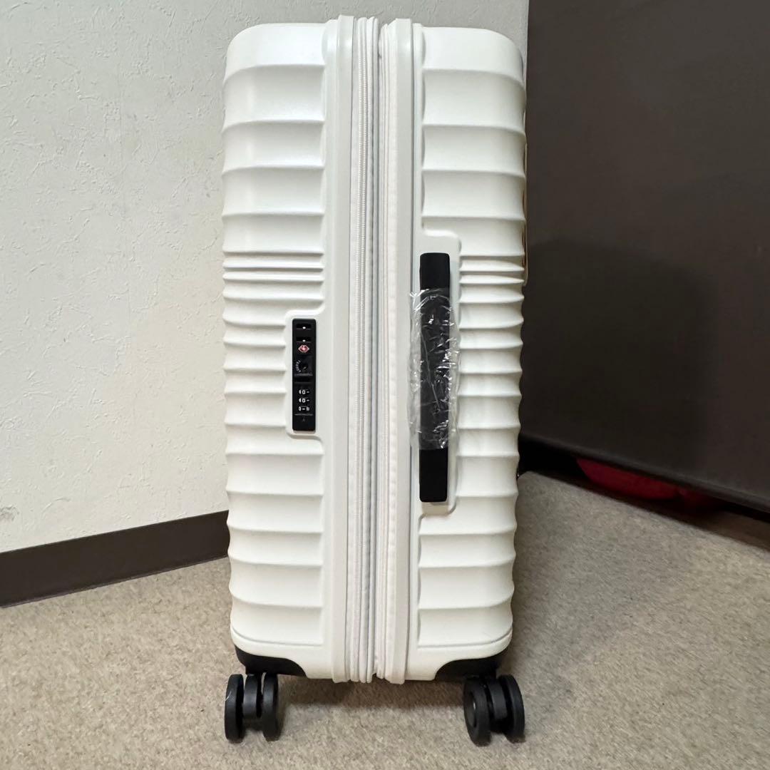 新品未使用【海外限定】THE NORTH FACE キャリーケース　24インチ