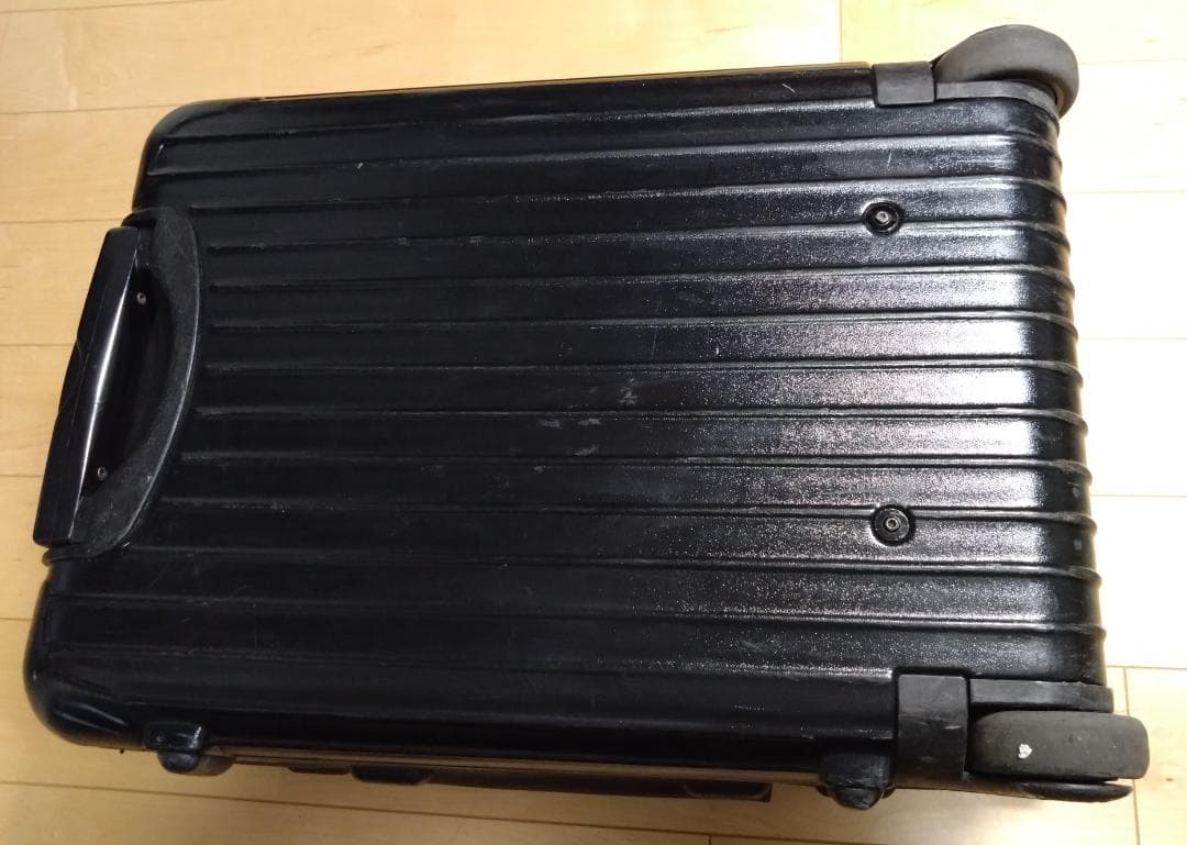 リモワ　サルサ851　マットブラック　機内持ち込み対応　２輪