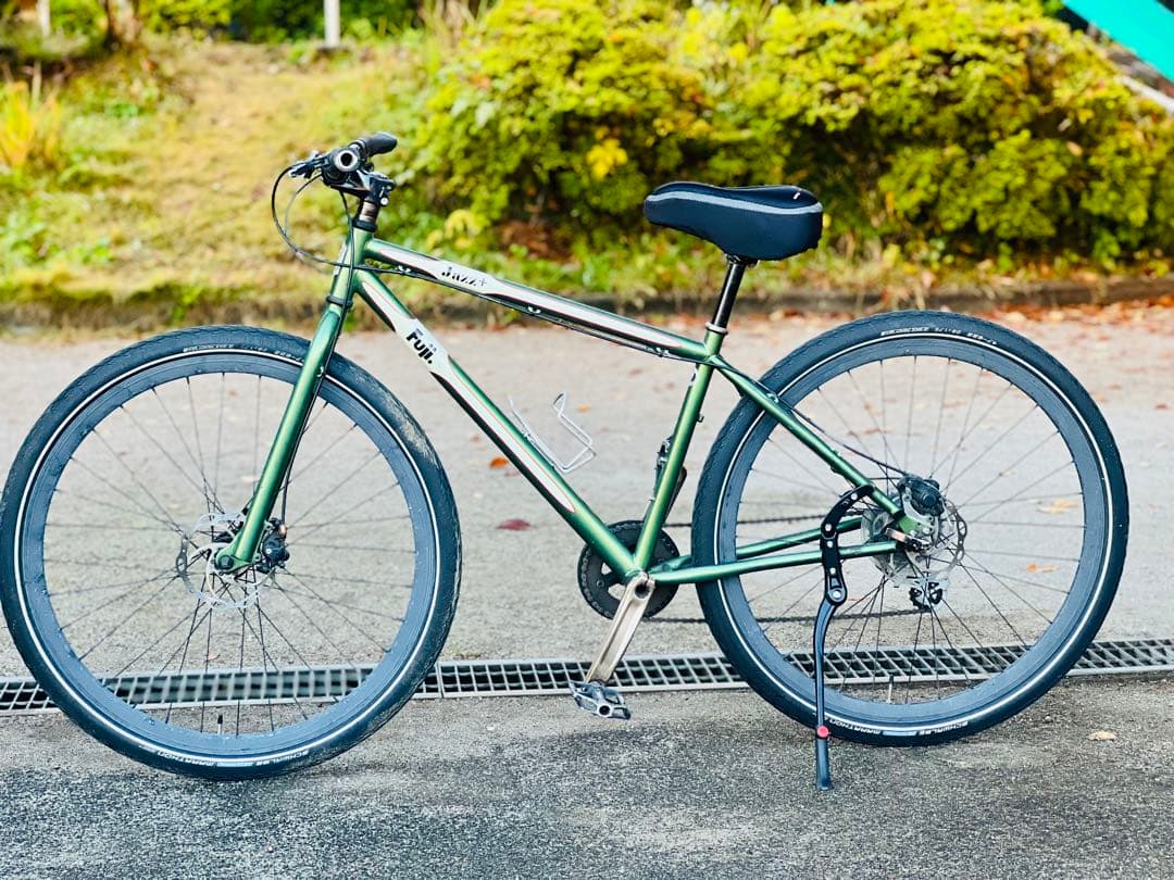 クロスバイク　フジ