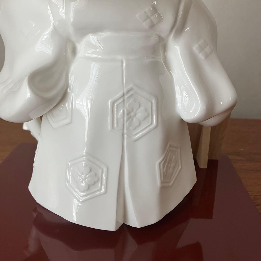 【美品】ノリタケ 武者人形 五月人形 白磁 兜 陶器 置物 箱付き