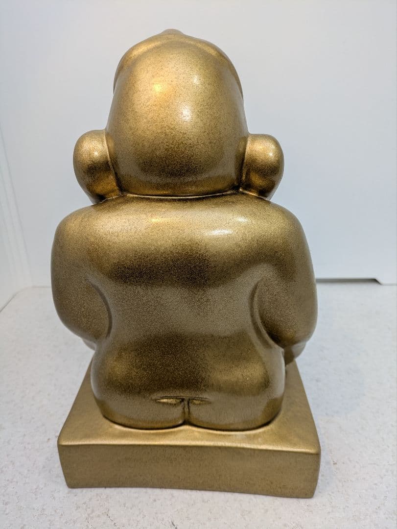 ☆b719、幸運や繁栄をもたらす神様 ビリケン像の置物 金色 特大