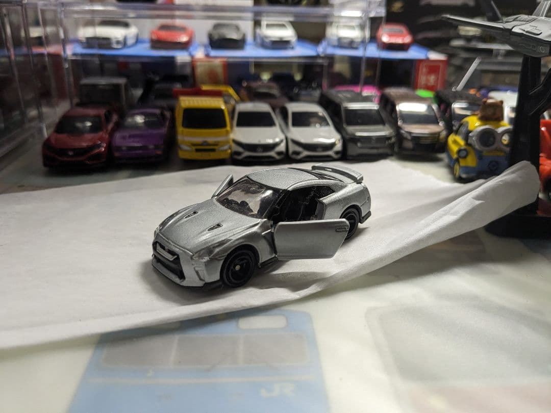 トミカ No.23 日産 GT-R 初回特別仕様