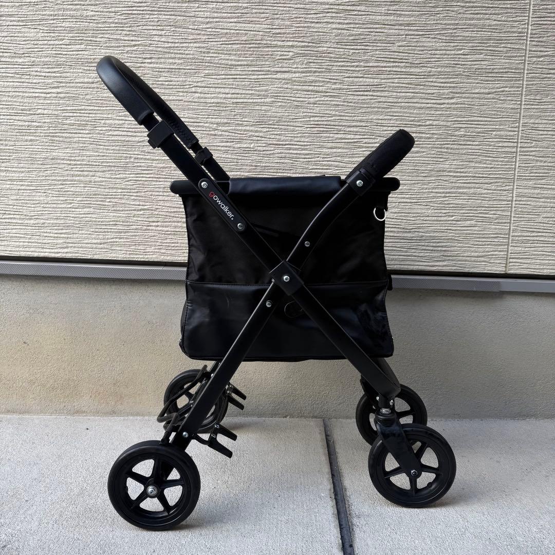 エアバギー　ゴーウォーカー　Gowalker　　ペットカート　ブラックフレーム