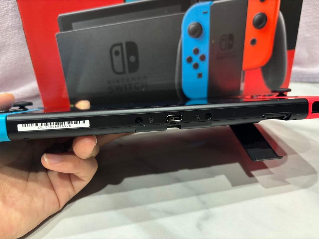 【★期間限定値下】【美品】Nintendo Switch 本体 microSD付