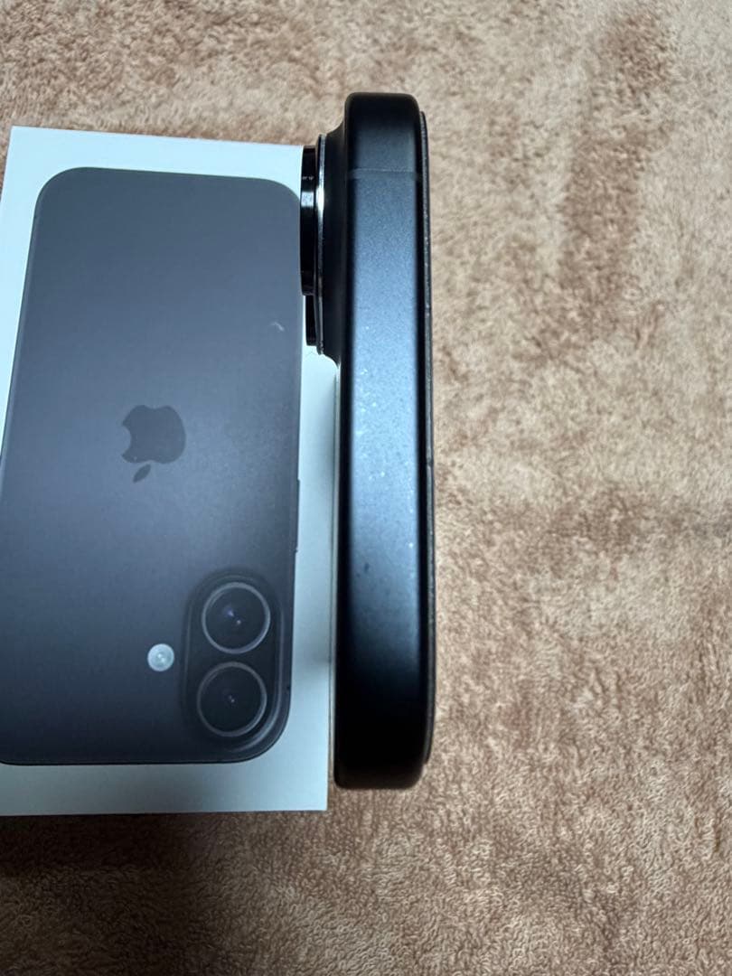 Apple iPhone 16 ブラック ￼128GB 99% ￼ SIMフリー