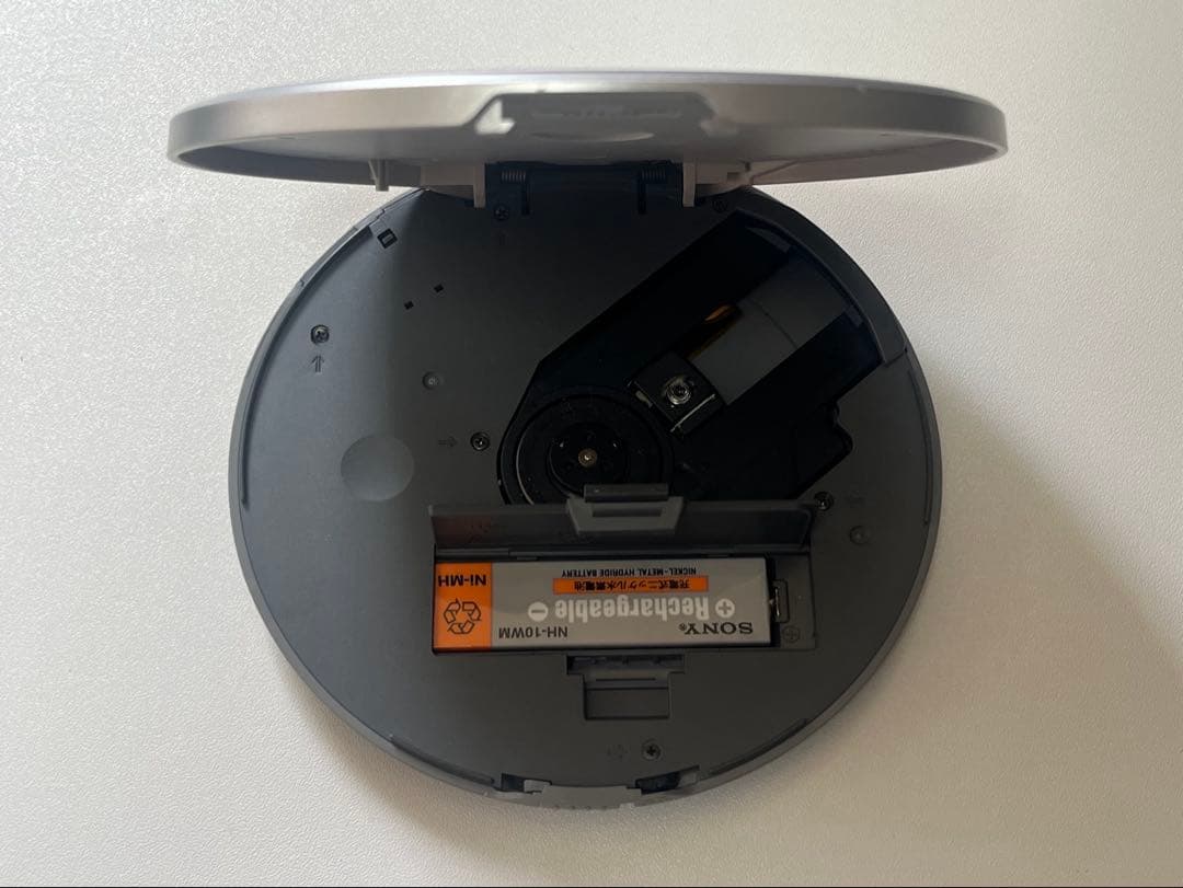 SONYウォークマン ポータブルCDプレイヤー D-NE730