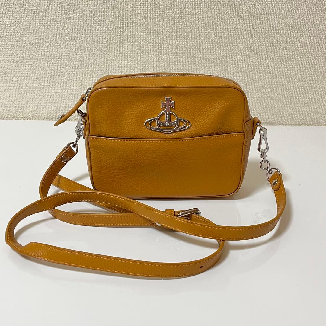 1/11で削除します　Vivienne Westwood ショルダーバッグ