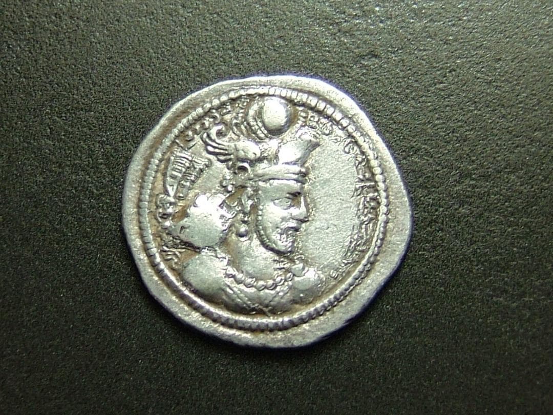 ササン朝ペルシャ；バハーランIV世、AR.ドラクマ銀貨、希少品