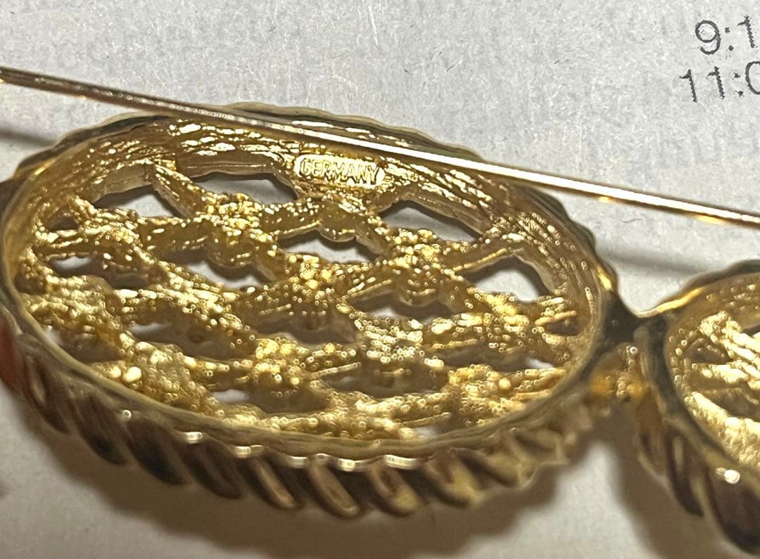 希少　Christian Dior ブローチ　ゴールドカラー　ラインストーン