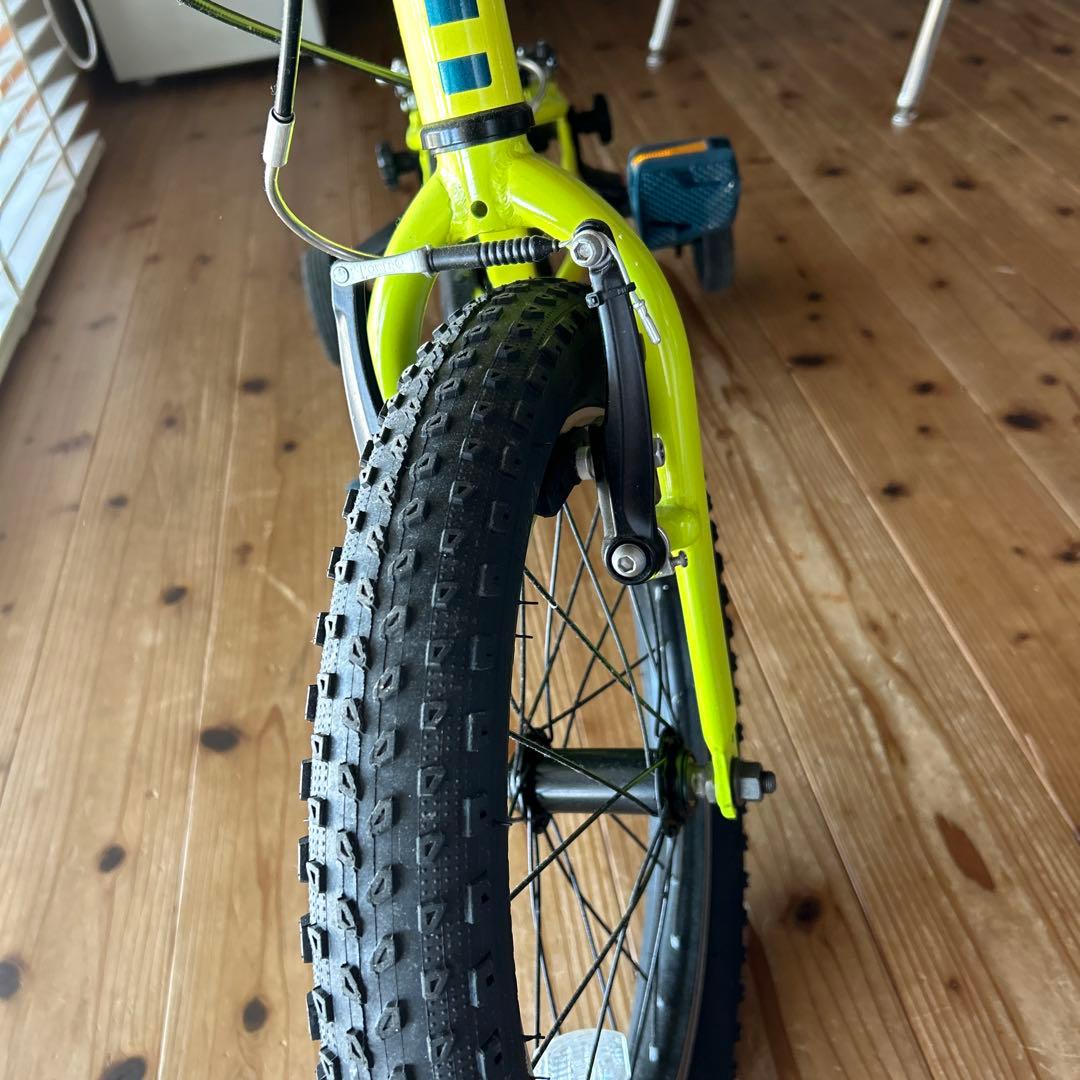 Trek キッズバイク イエロー
