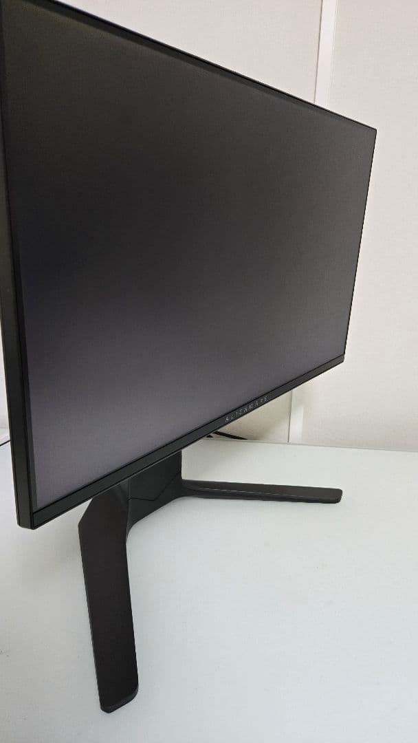Alienware AW2521HF 240Hzモニター