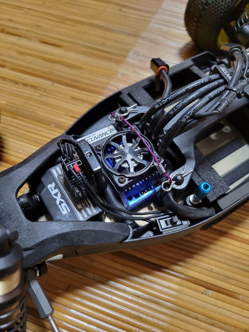 京商　KYOSHO　アルティマRB7　シャーシ　オフロードカー　マッチモア