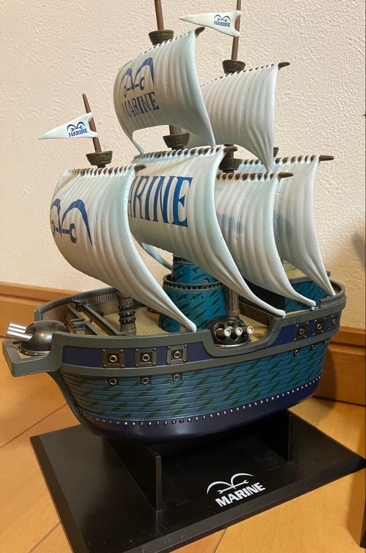 ワンピース フィギュア 赤犬　黄猿　青雉　軍艦