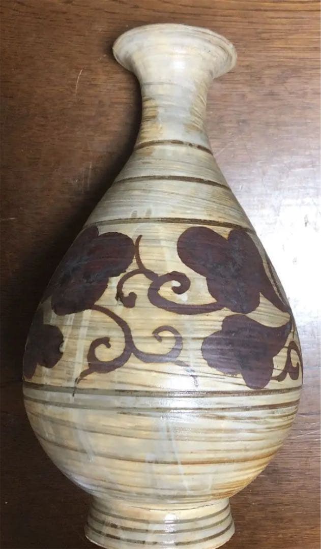 粉青沙器鉄絵唐草文瓶李朝写し