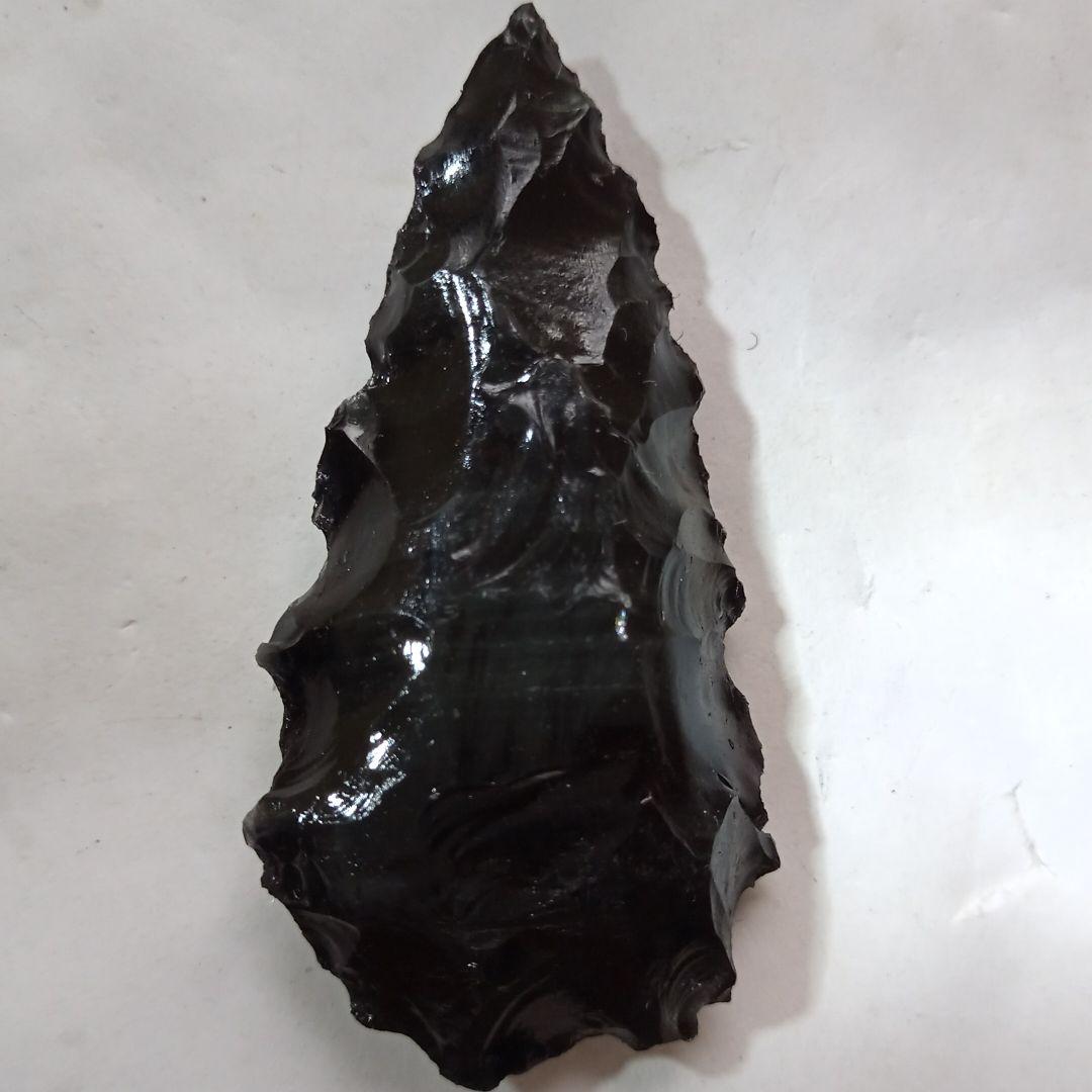 旧 石器 模写 267 石槍 黒曜石　　サンプル