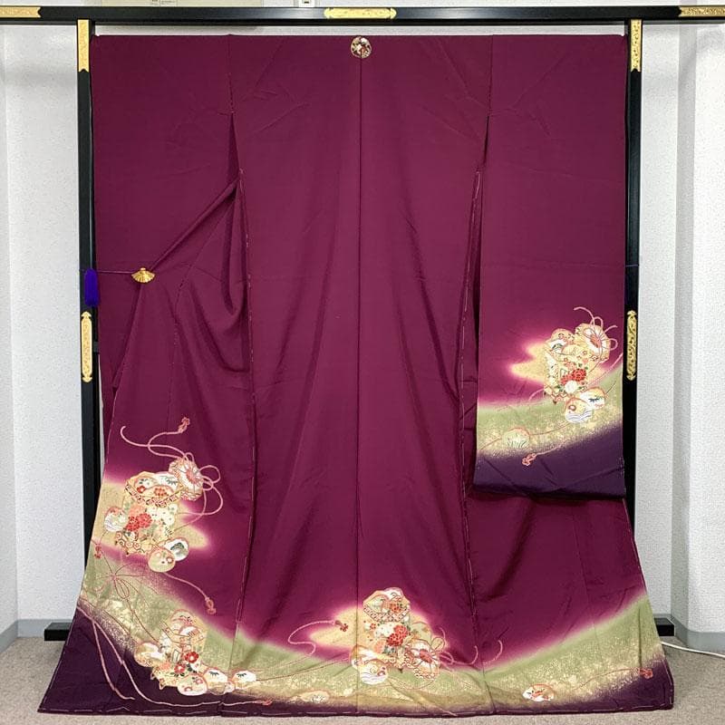 508z17〇振袖 仮絵羽 貝桶 赤紫 金駒刺繍 洒落紋〇美品 成人式 結婚式