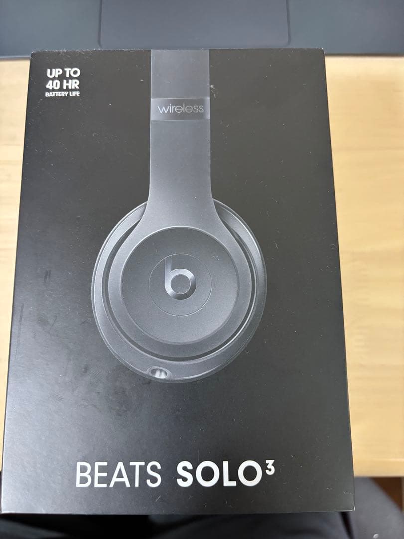 Beats solo3ワイヤレスヘッドホン ブラック
