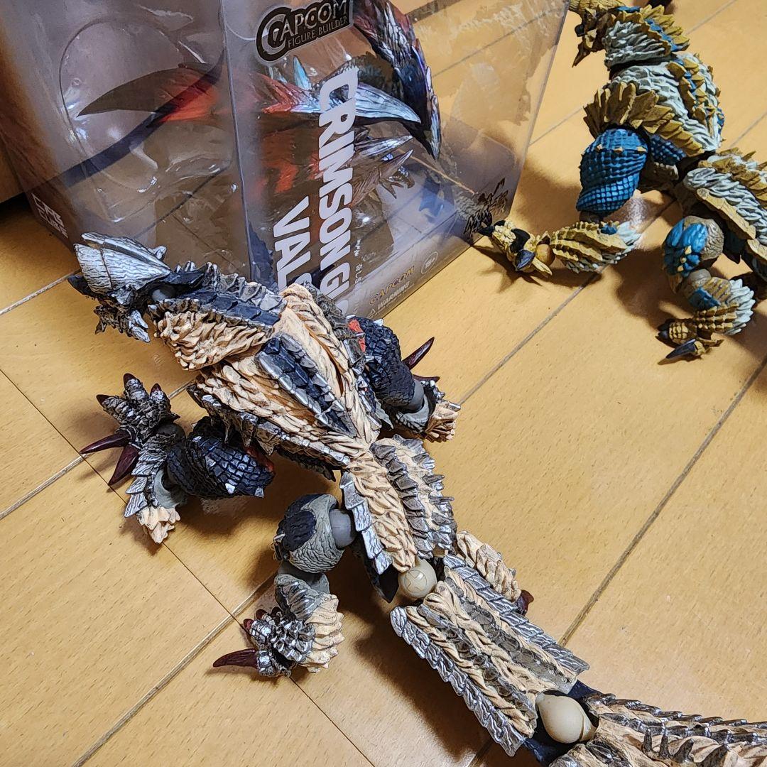 モンハン　フィギュア　ジンオウガ亜種　バルファルク　ラギアクルス希少種