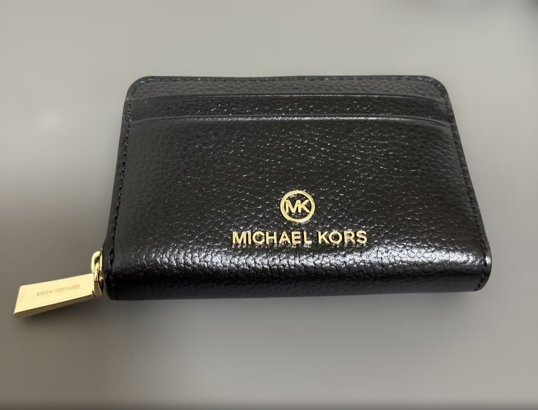 新品　マイケルマイケルコース JET SET CHARM ケース