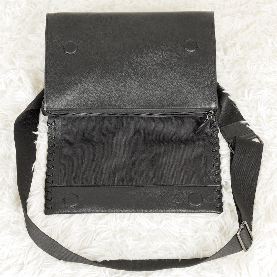 美品 ear PAPILLONNER 柄ワイドテープショルダーバッグ ブラック