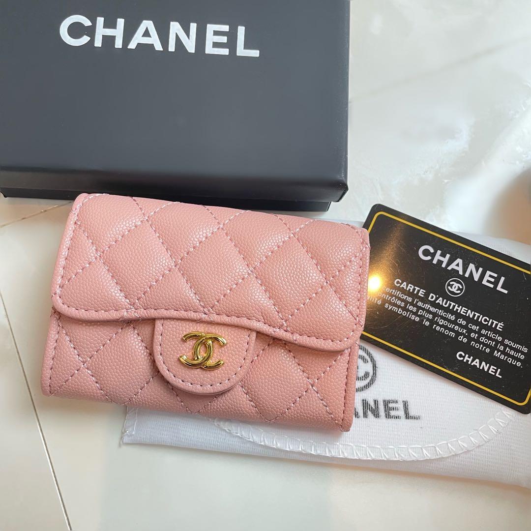 財布　パステル　ピンク　キャビアスキン