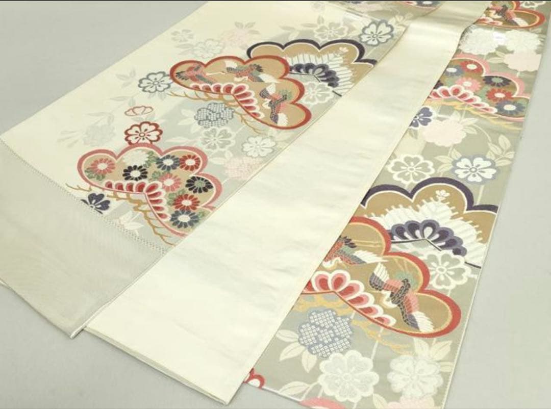 振袖フルセット6点サイズM〜Ｌ駒刺繍　地紙御所車文　暈し染め　金銀彩　正絹