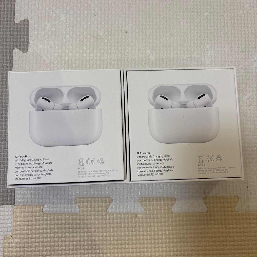 AirPods Pro2 第2世代　ワイヤレス　箱もう一つおまけ