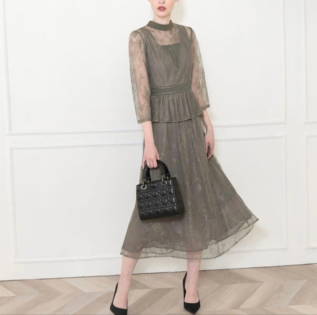 オリーブグリーン ペプラムドレス