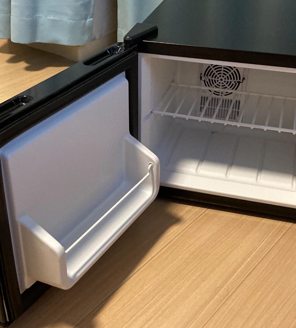 Peltism Proシリーズ　17リットル型小型冷蔵庫