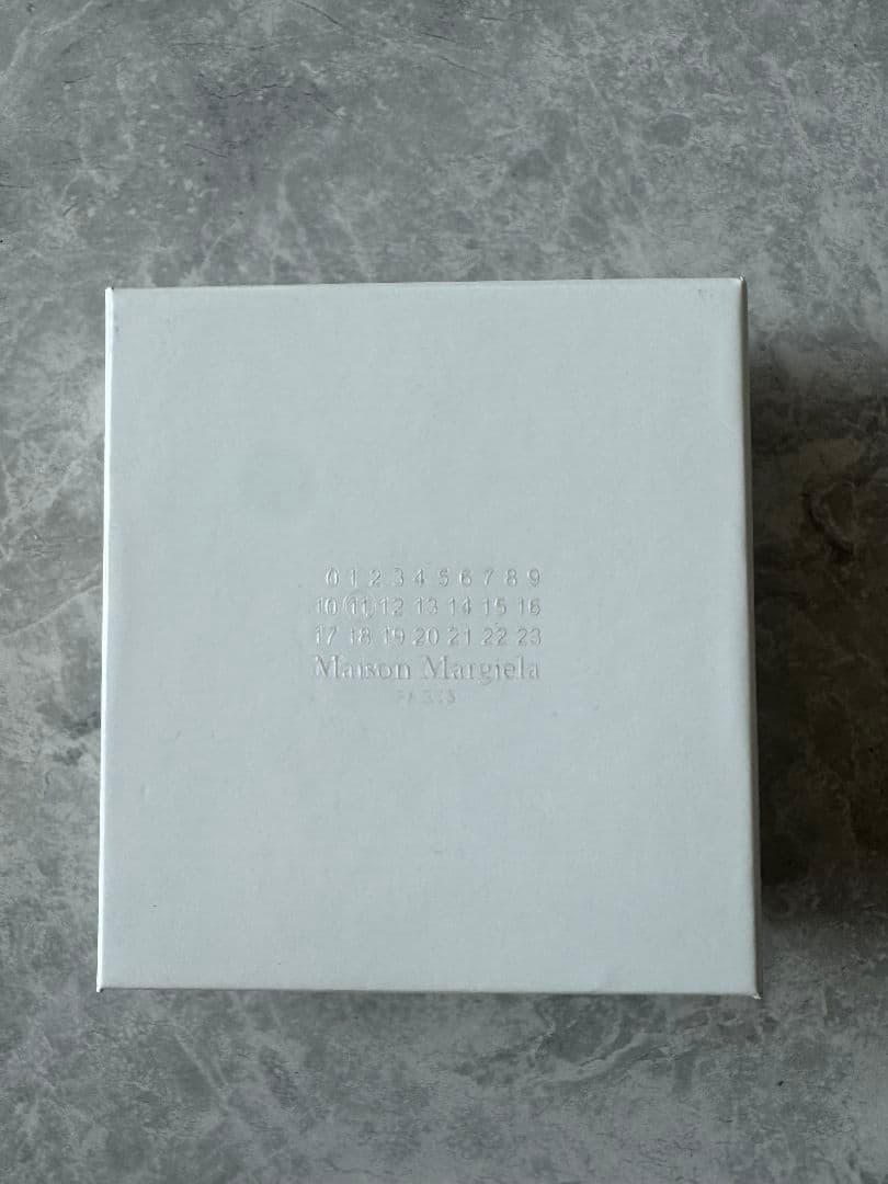 Maison Margiela ブラック二つ折り財布