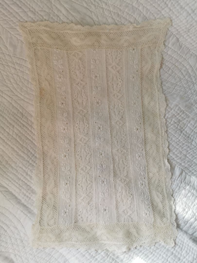 アンティークフランス ノルマンディーレース 縦繋ぎボビン＆ガロンレース ランナー