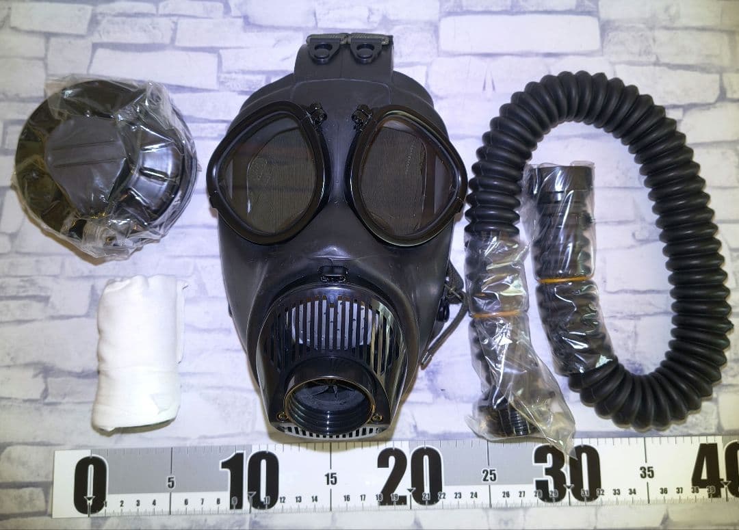 【新品未使用】ガスマスクセット 平成14年製