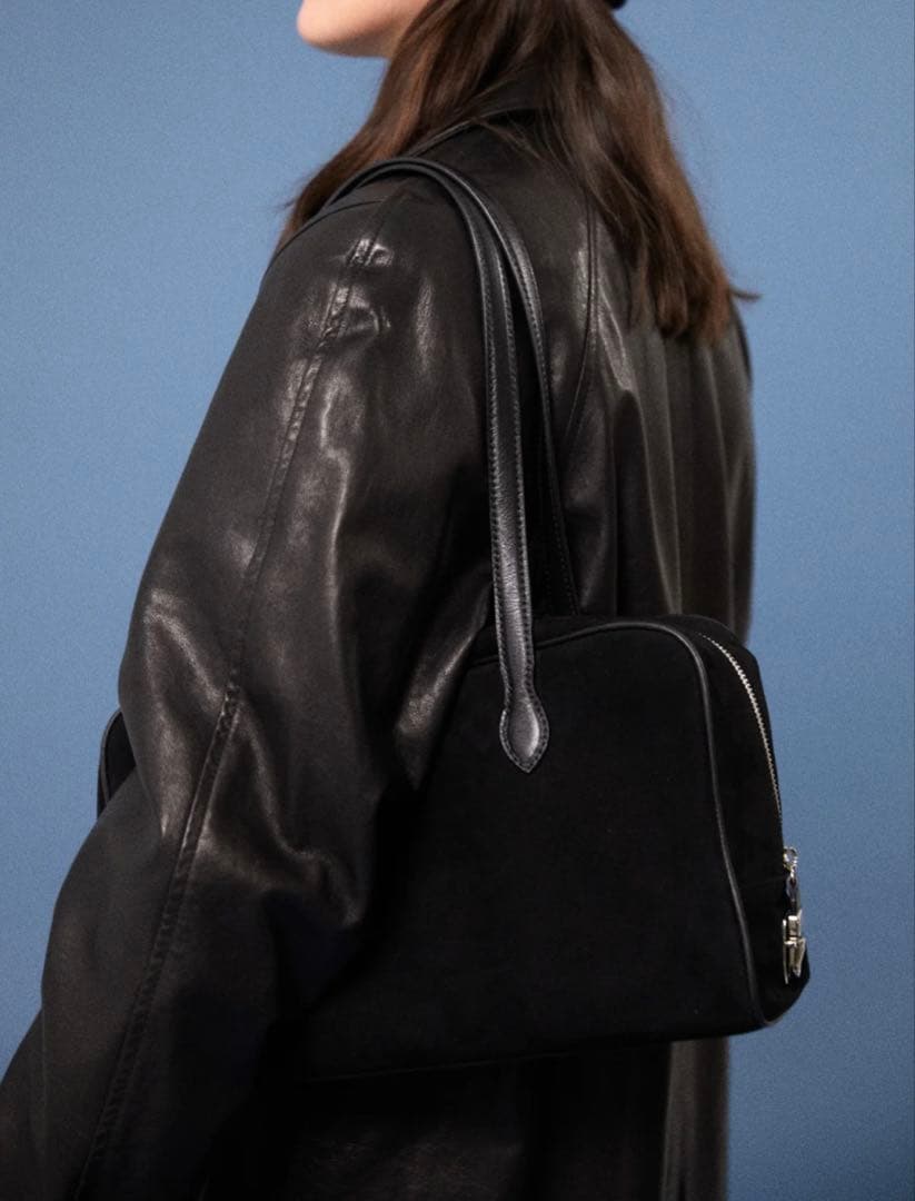 新品 TOUT YEST トゥティエ SAC LOQUET ロケバッグ ブラック