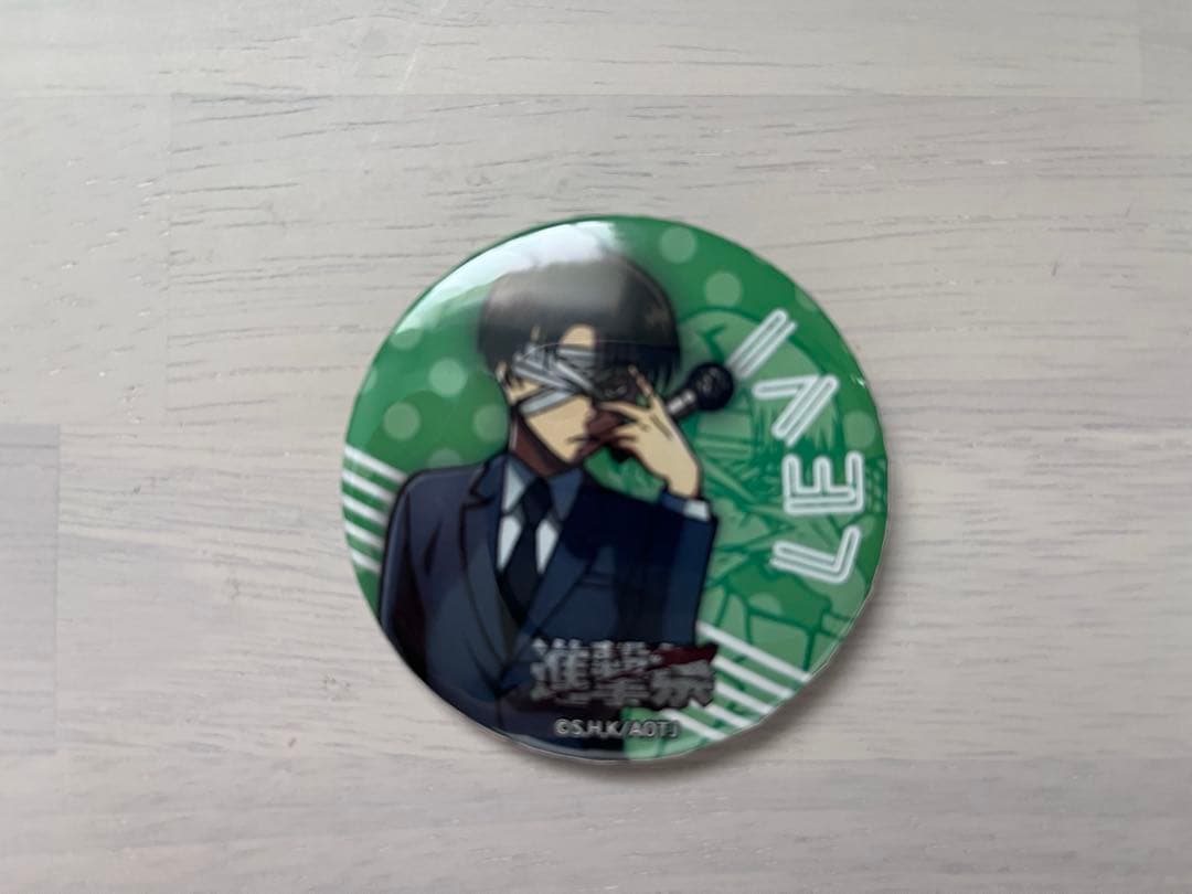 進撃祭　缶バッジ　リヴァイ　NO NAME 進撃の巨人