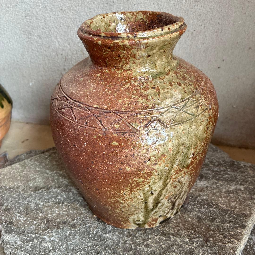 小壺　信楽焼　桧垣紋　伊賀