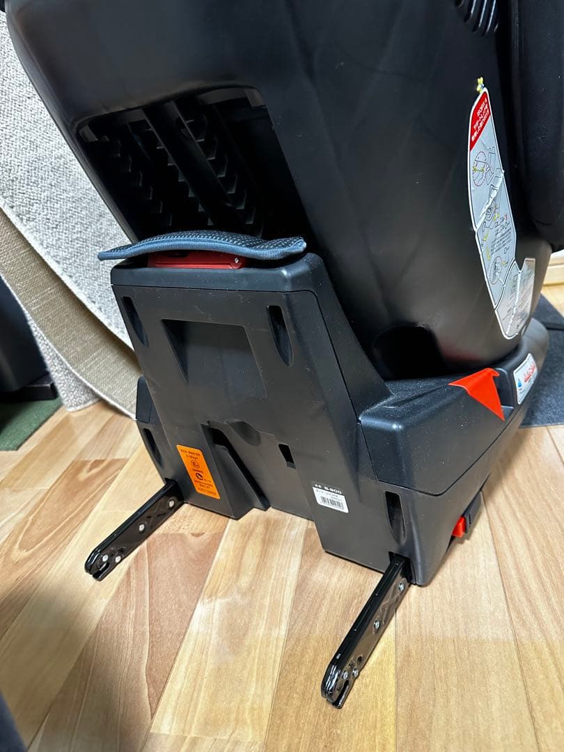 ターン・レジェFIX-ST チャイルドシート