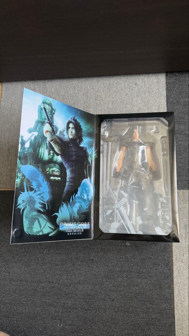 PLAY ARTS改 ザックス・フェア ソルジャー・クラス2nd