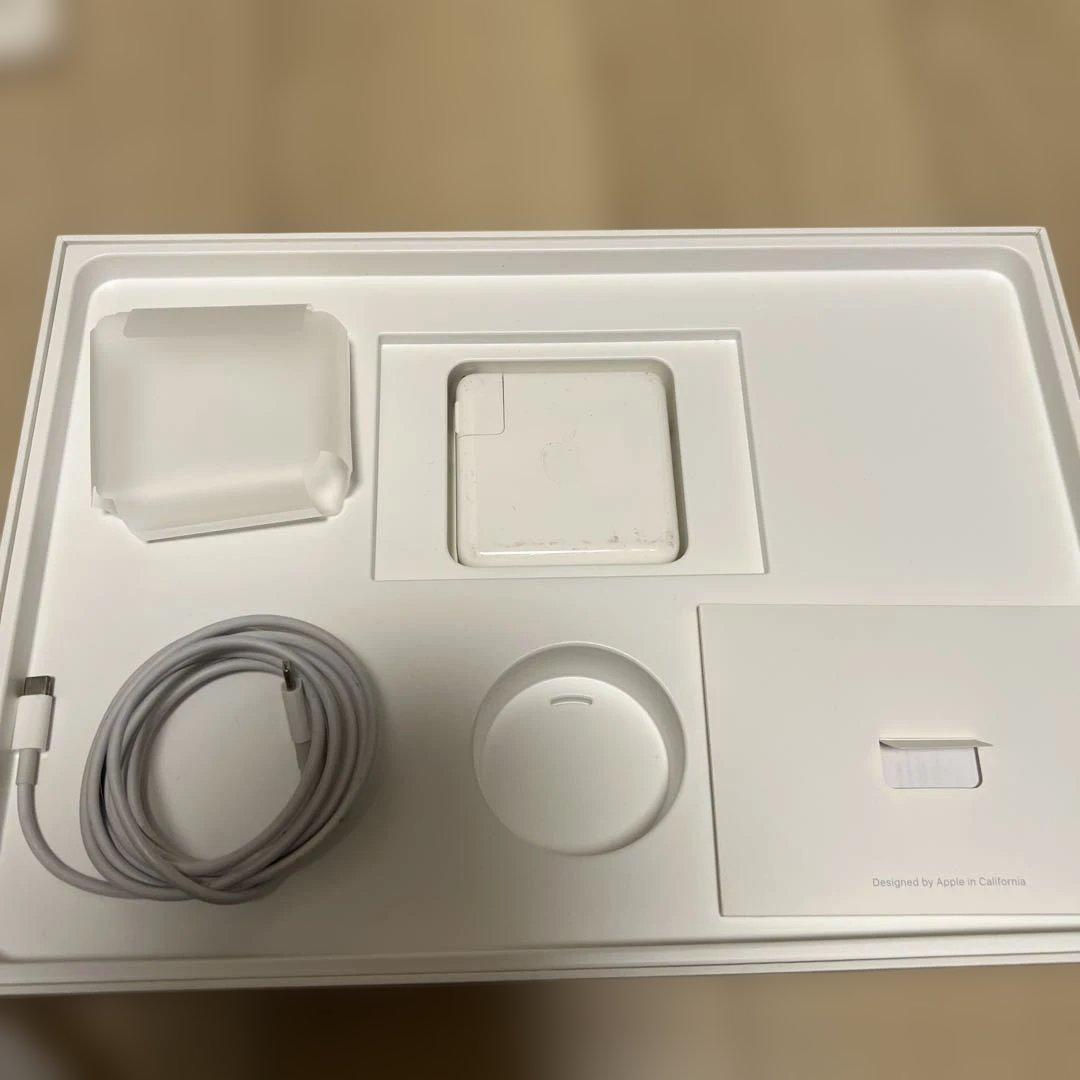 MacBookPro 15インチ2017 16GB 256GB i7