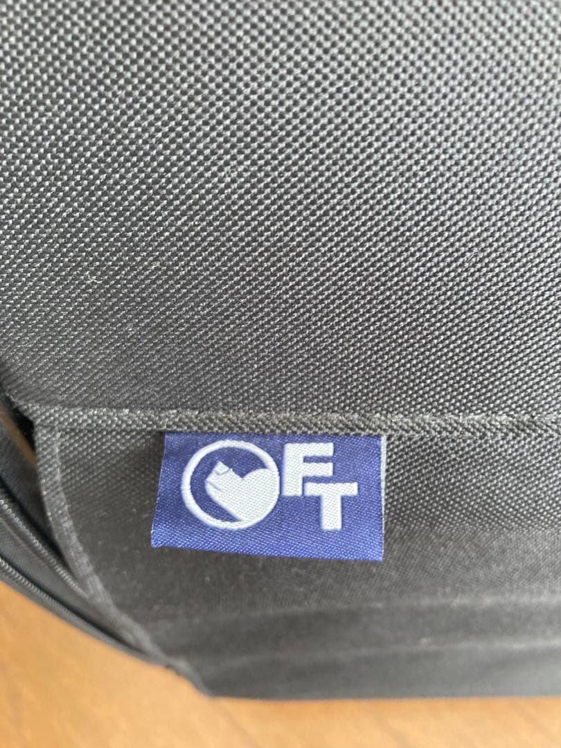 犬用キャリーケース✴︎OFT✴︎黒いナイロン製✴︎ XLサイズ