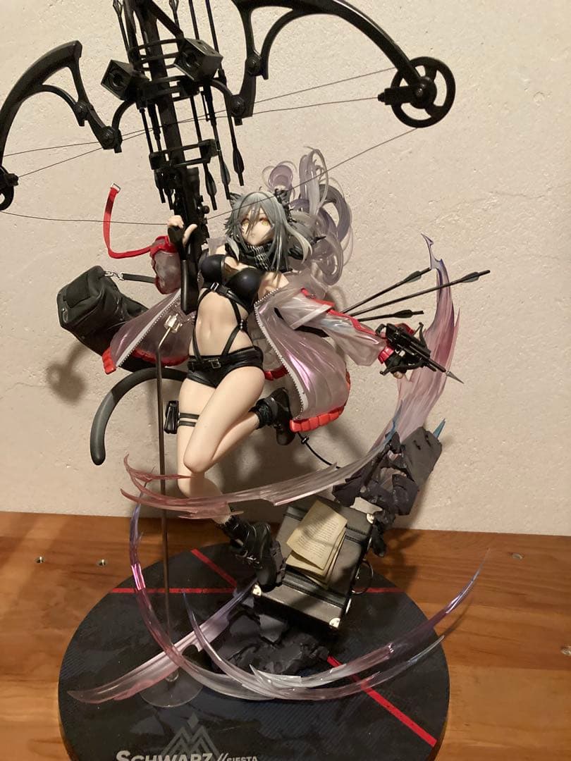 開封済み　アークナイツ　シュヴァルツ　昇進2 Ver. フィギュア　説明最後必読