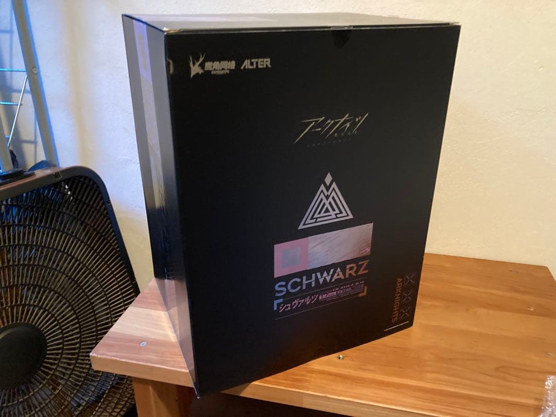 開封済み　アークナイツ　シュヴァルツ　昇進2 Ver. フィギュア　説明最後必読