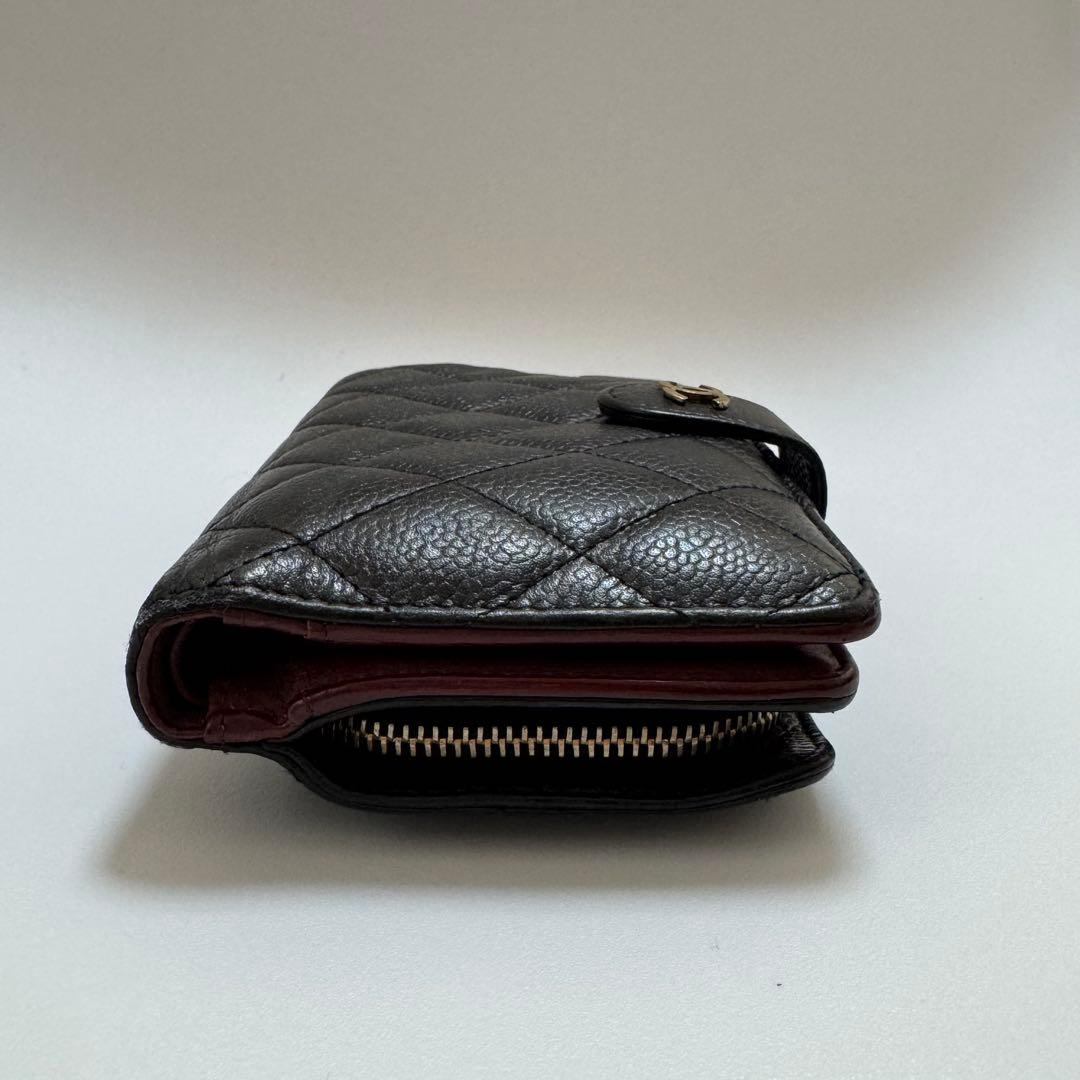 CHANEL シャネル 二つ折り財布 マトラッセ キャビアスキン ココマーク