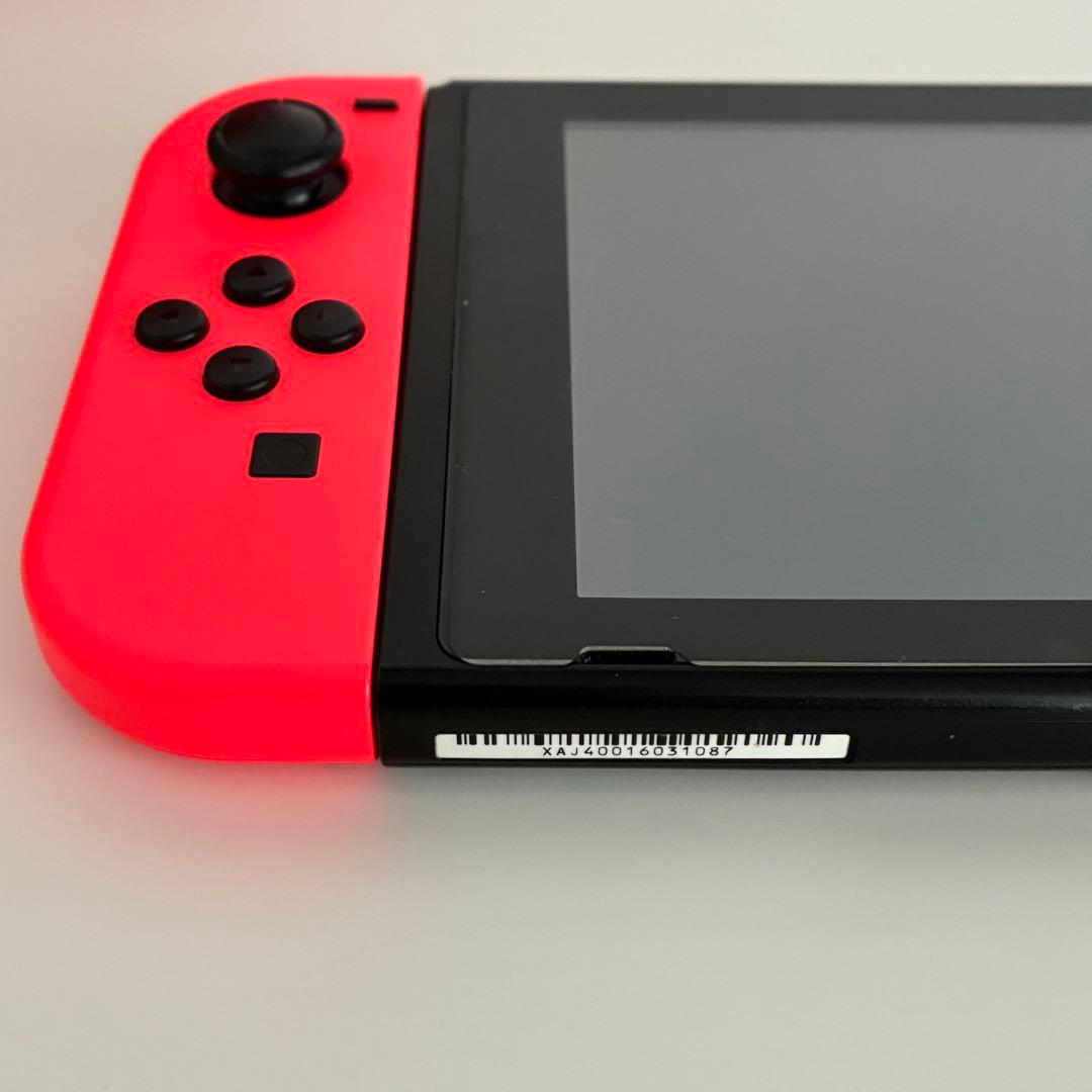 Switch本体＋Joy-Con 4個セット