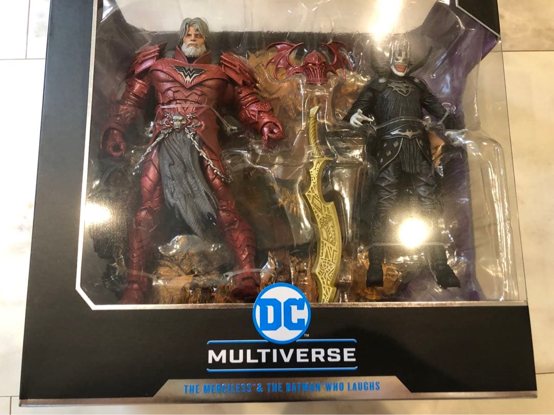 6日まで値下げDCマルチバース　マーシレス　バットマン・フー・ラフズ　新品